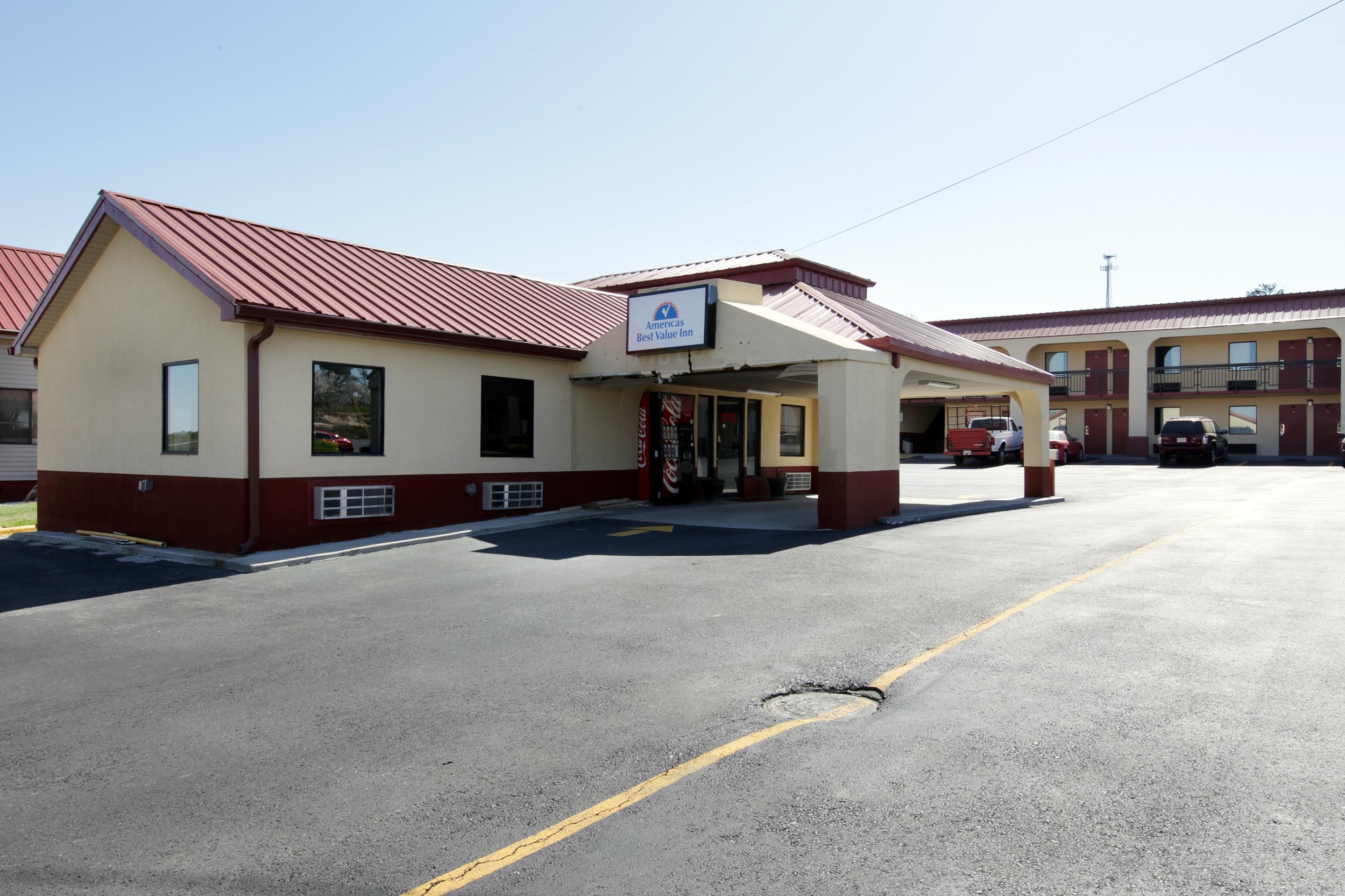 Americas Best Value Inn&Suites Macon Exterior foto