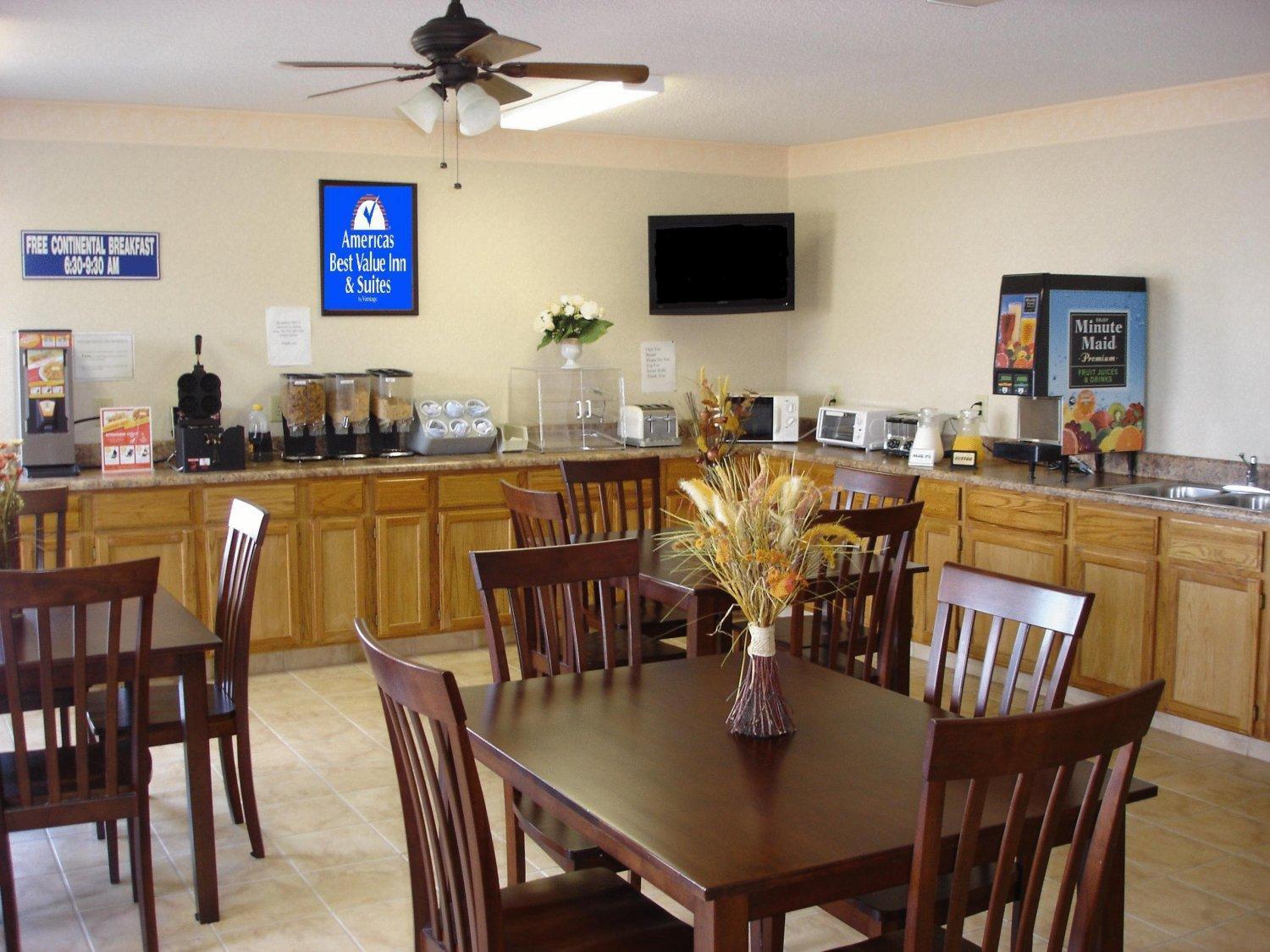 Americas Best Value Inn&Suites Macon Restaurante foto