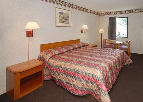 Americas Best Value Inn&Suites Macon Habitación foto